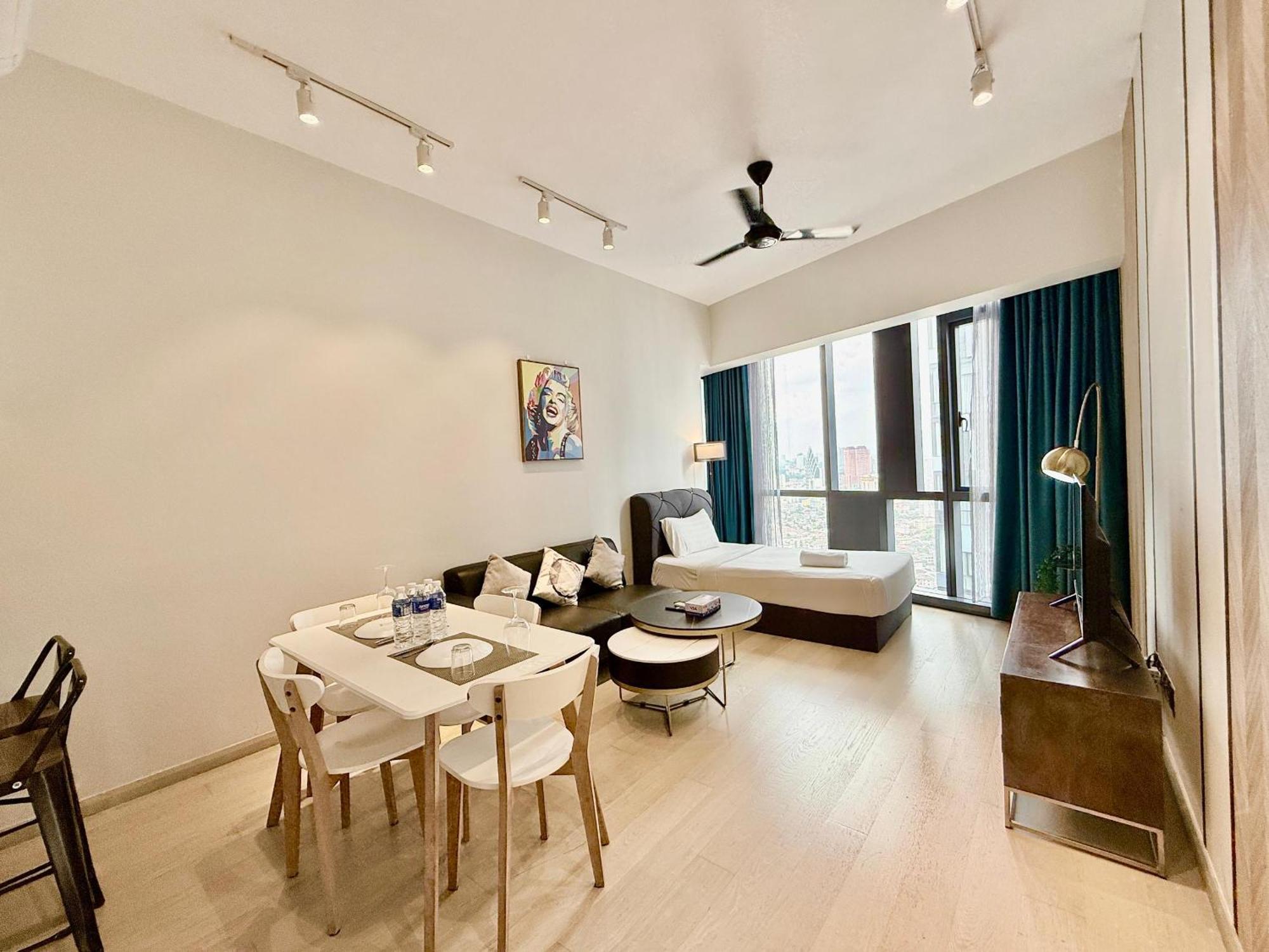 Apartament Star At Klcc By Eae Kuala Lumpur Zewnętrze zdjęcie